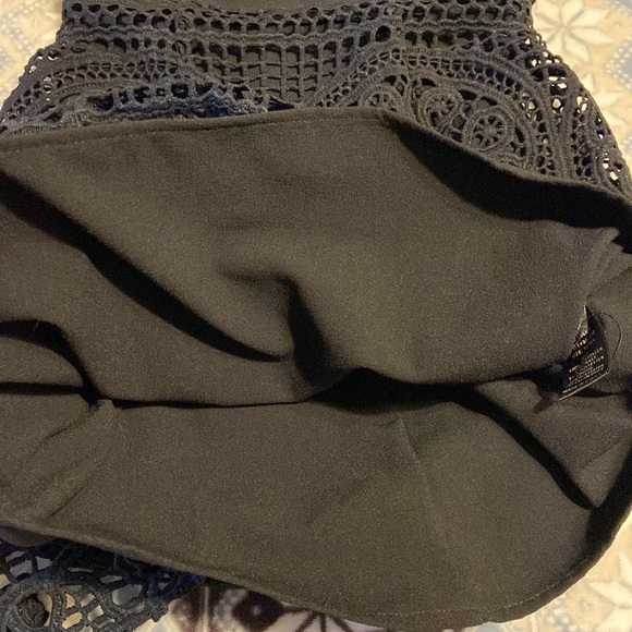 J.O.A. Los Angeles Black SweetHeart Crochet Lace Midi Lined Dress Size Small - Picture 13 of 16